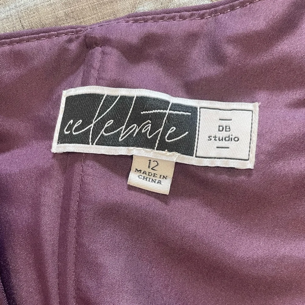 David’s Bridal one shoulder Georgette long bridesmaid dress in PLUM, Size 12 - Picture 5 of 6